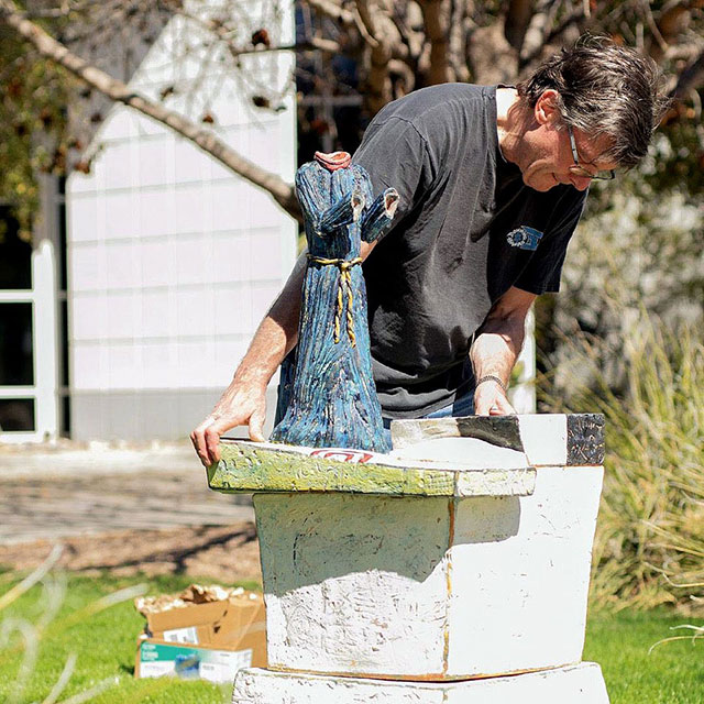 Jeff Downing - Installing Work For JCC Sculpture
